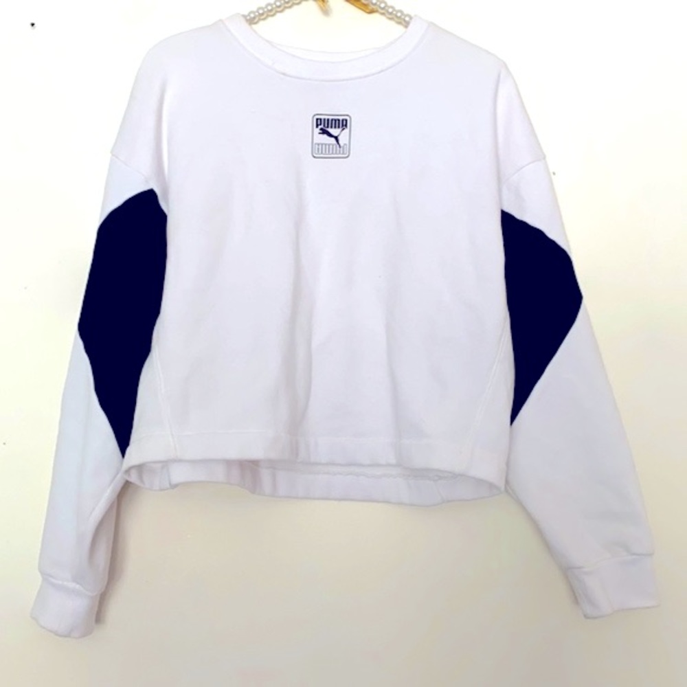 PUMA black and white slight crop style sweater size xl